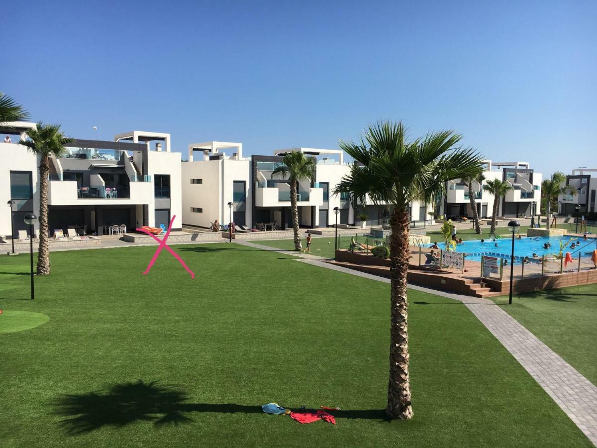 瓜尔达马尔·德尔·塞古拉Oasis Beach X - 49公寓 外观 照片